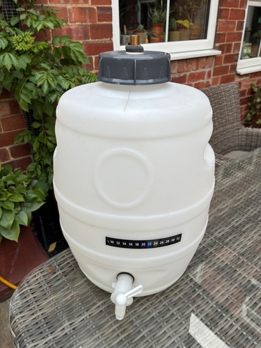 Beer pressure barrel with - pressure,